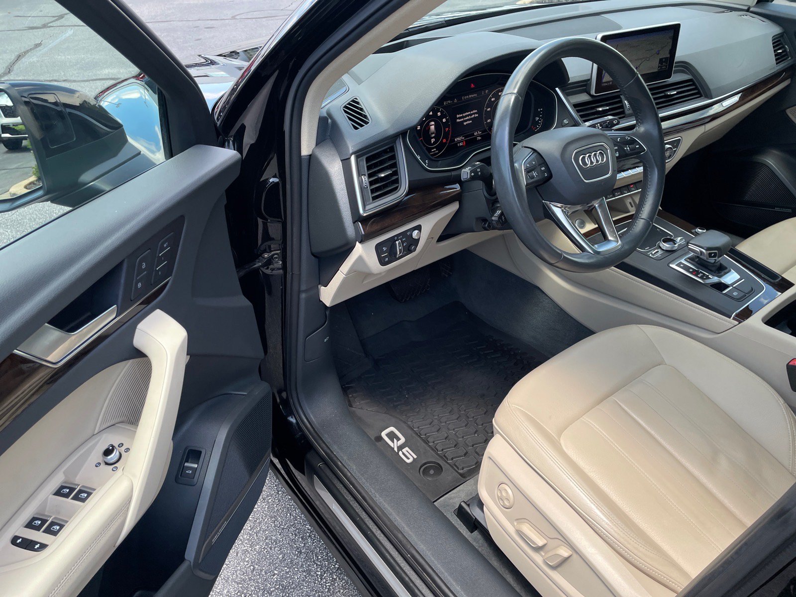 Used 2019 Audi Q5 Prestige AWD/4WD image 8