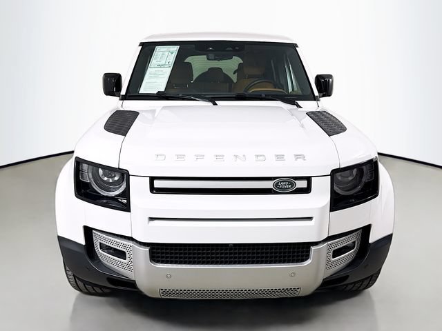 Certified 2024 Land Rover Defender 110 SE AWD/4WD image 2
