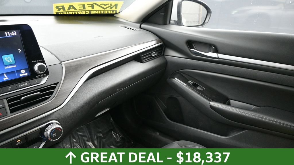 Used 2023 Nissan Altima 2.5 SV FWD image 35