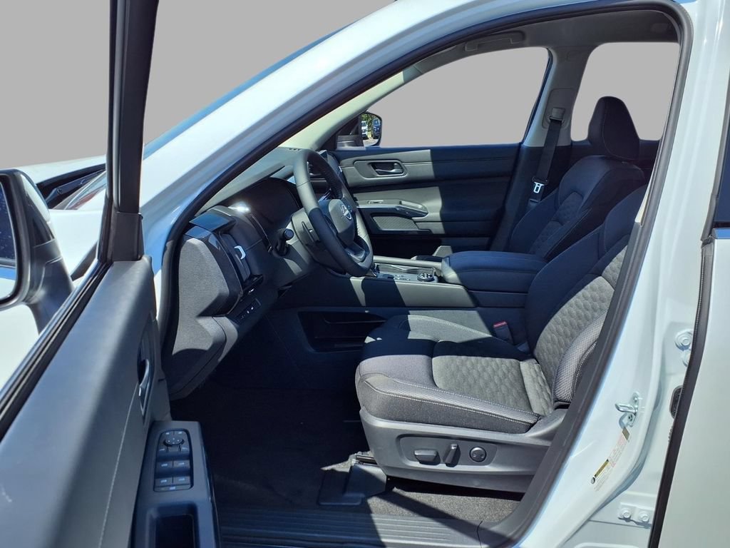 New 2026 Nissan Pathfinder SV AWD/4WD image 20