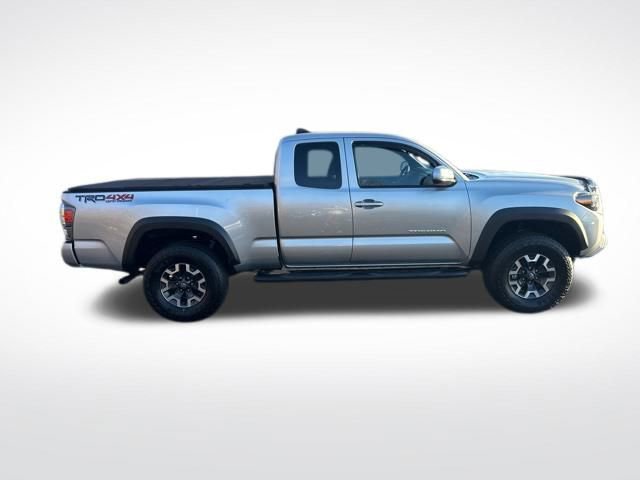 Used 2023 Toyota Tacoma 4x4 Access Cab image 6