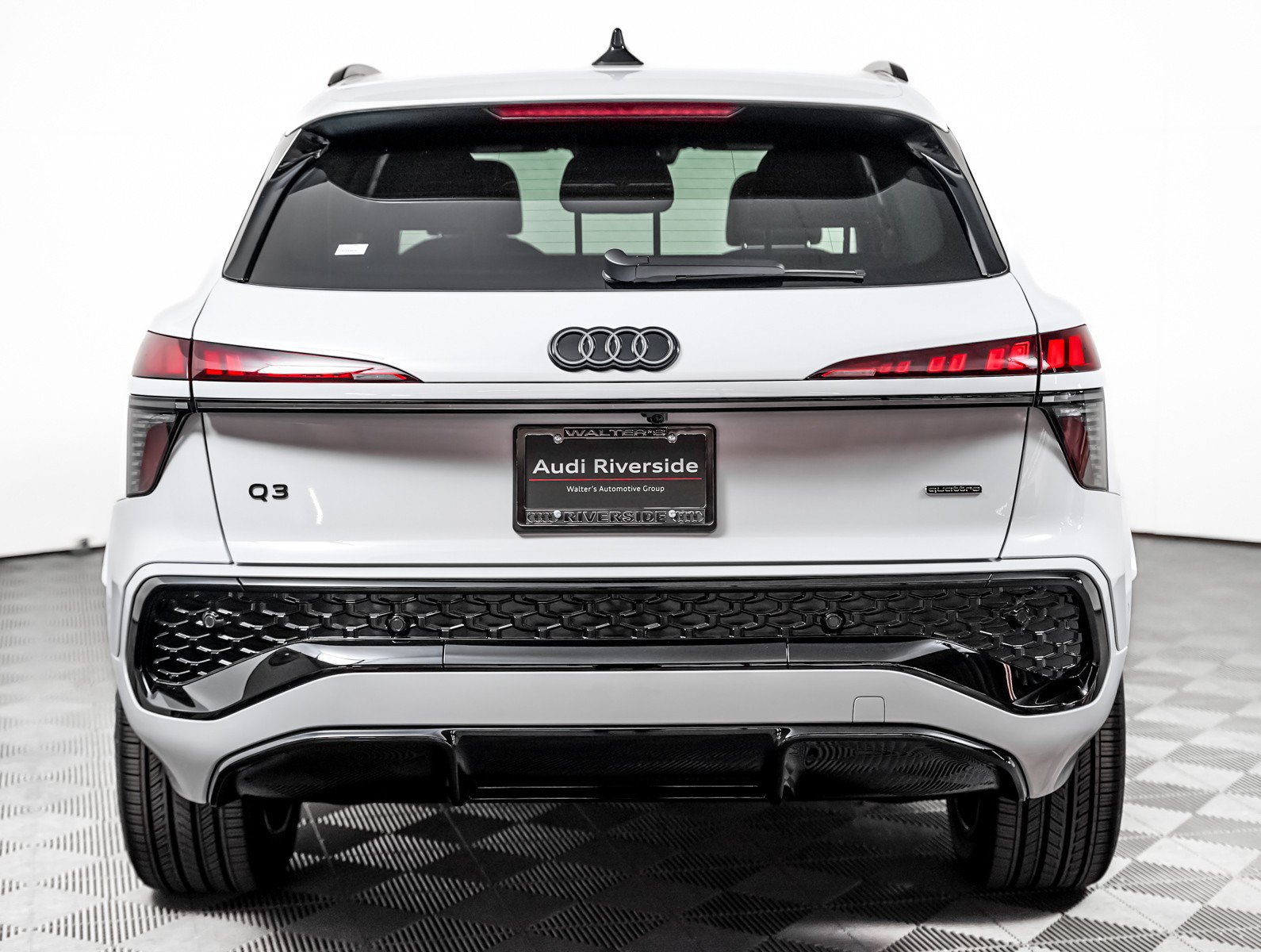 New 2026 Audi Q3 quattro 2.0T AWD/4WD image 7