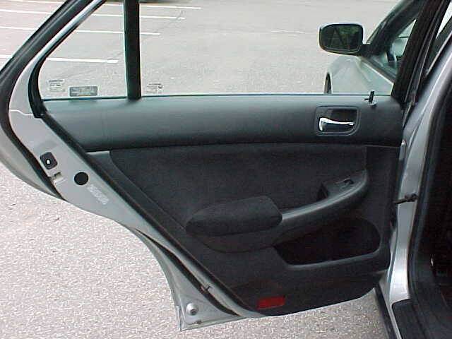 Used 2006 Honda Accord VP image 19
