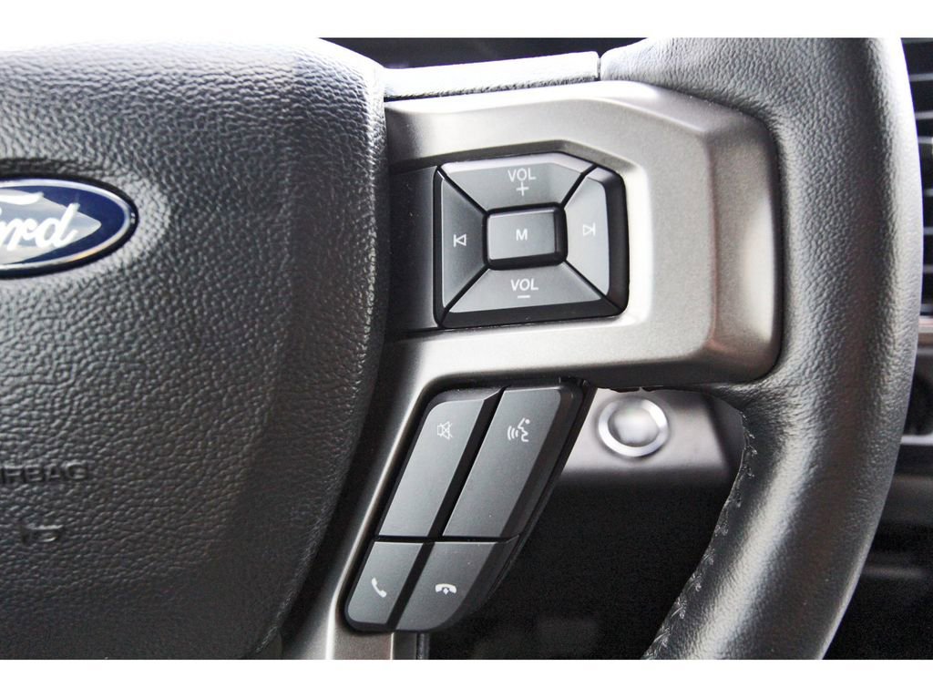 Used 2021 Ford Expedition XLT image 16