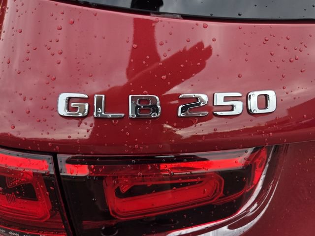 Used 2020 Mercedes-Benz GLB 250 4MATIC image 15