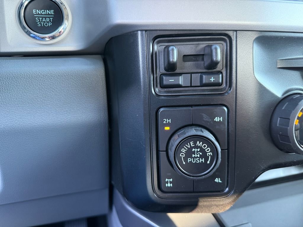 New 2026 Ford F250 XLT w/ XLT Premium Package image 23