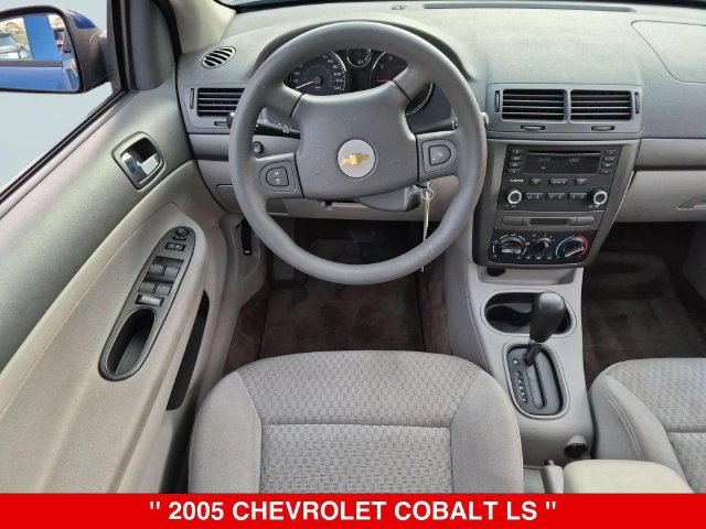 Used 2005 Chevrolet Cobalt LS FWD image 28