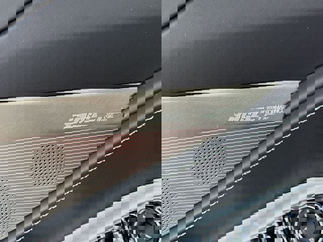 Used 2024 Chevrolet Corvette Stingray Premium Conv w/ Z51 Performance Package image 20