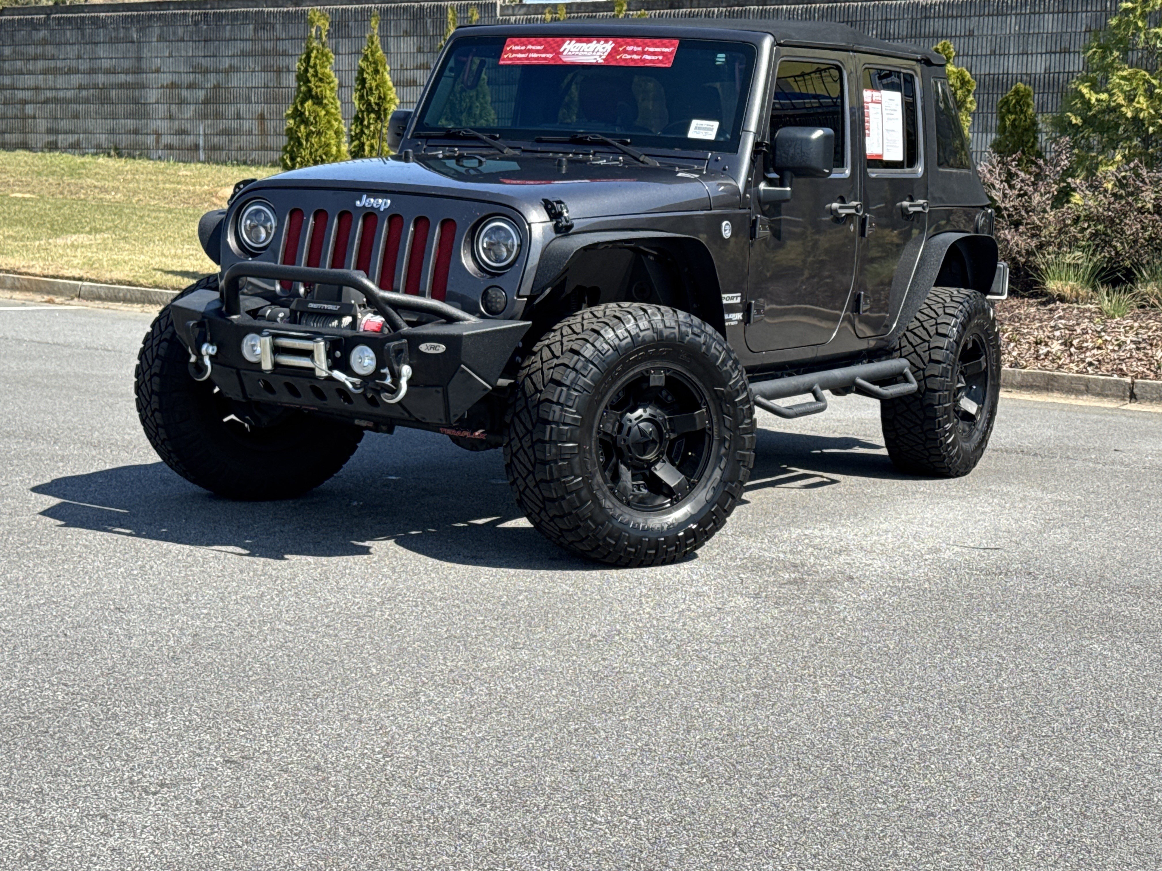 Used 2018 Jeep Wrangler Unlimited Sport w/ Connectivity Group image 5