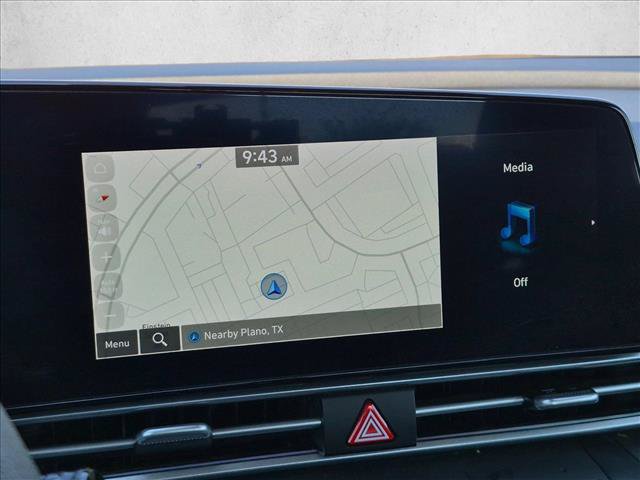 Used 2024 Hyundai Elantra SEL FWD image 13