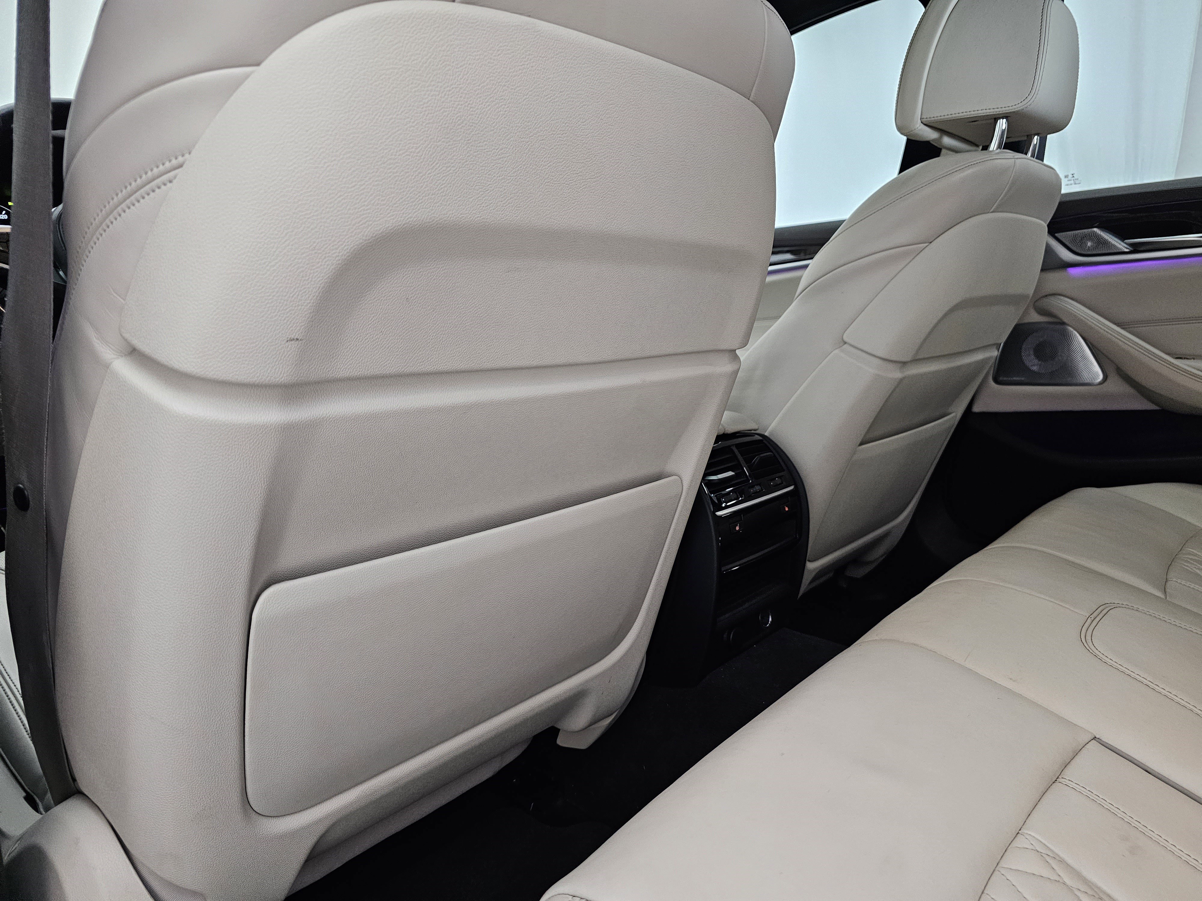 Used 2018 BMW M550i xDrive image 20