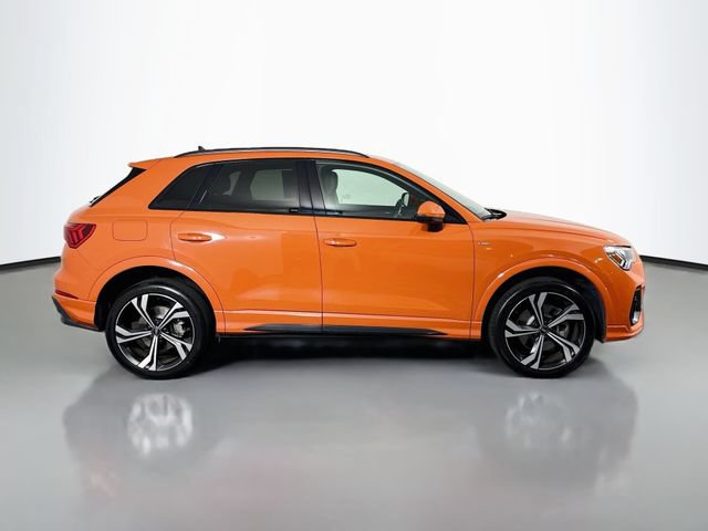 Used 2023 Audi Q3 2.0T Premium Plus w/ Premium Plus Package AWD/4WD image 9