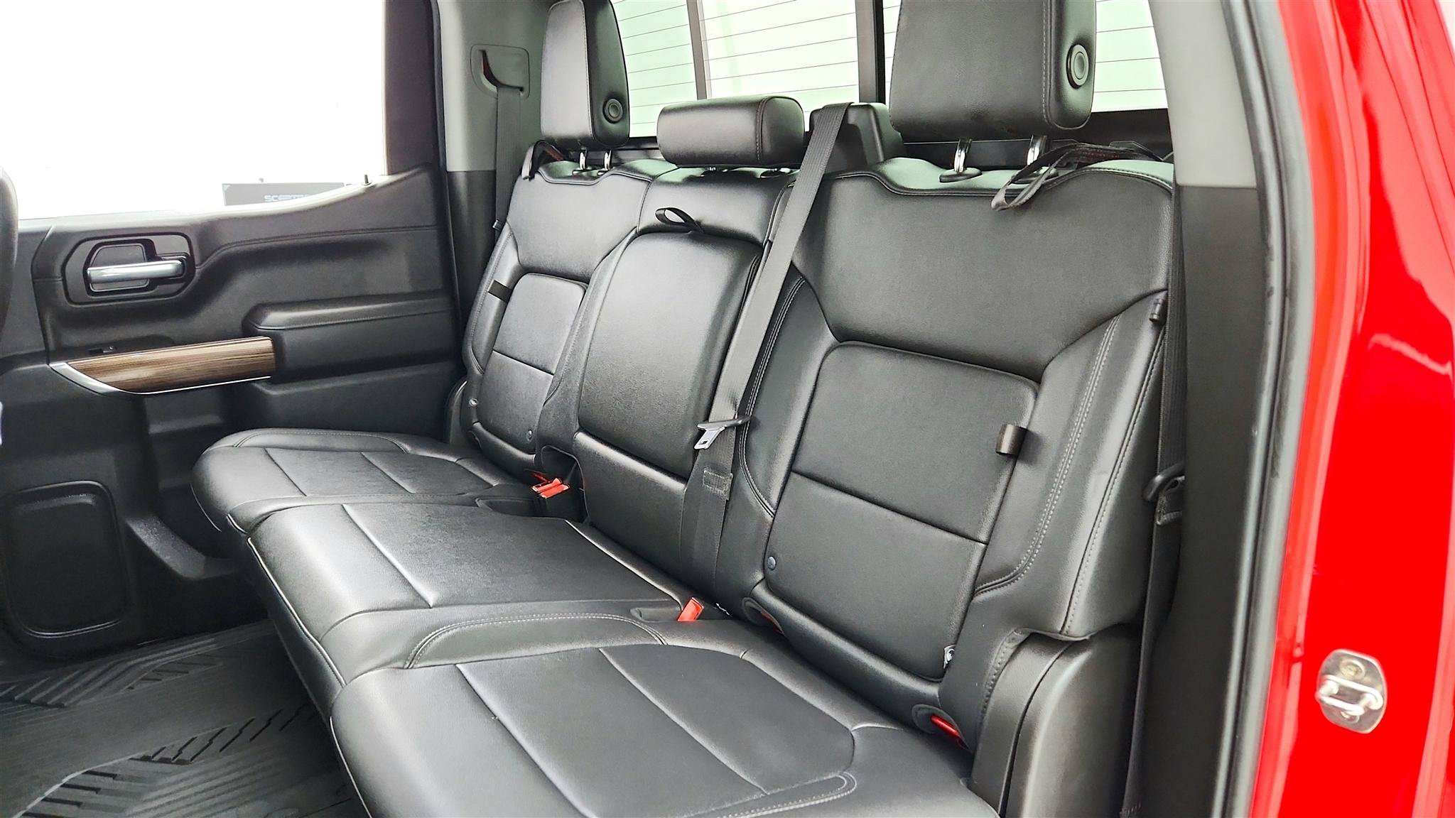 Used 2021 Chevrolet Silverado 1500 LT Trail Boss w/ Convenience Package II AWD/4WD image 18