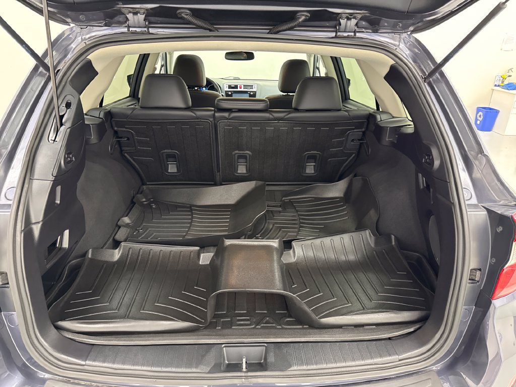Used 2015 Subaru Outback 3.6R Limited AWD/4WD image 29