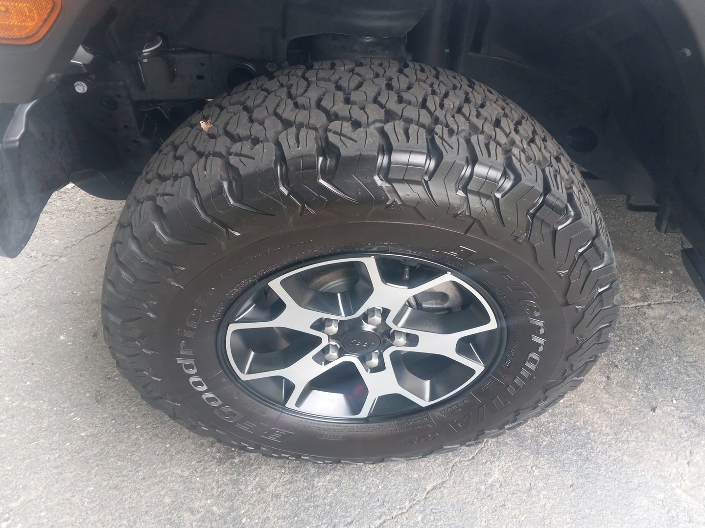 Used 2022 Jeep Wrangler Rubicon w/ LED Lighting Group AWD/4WD image 24