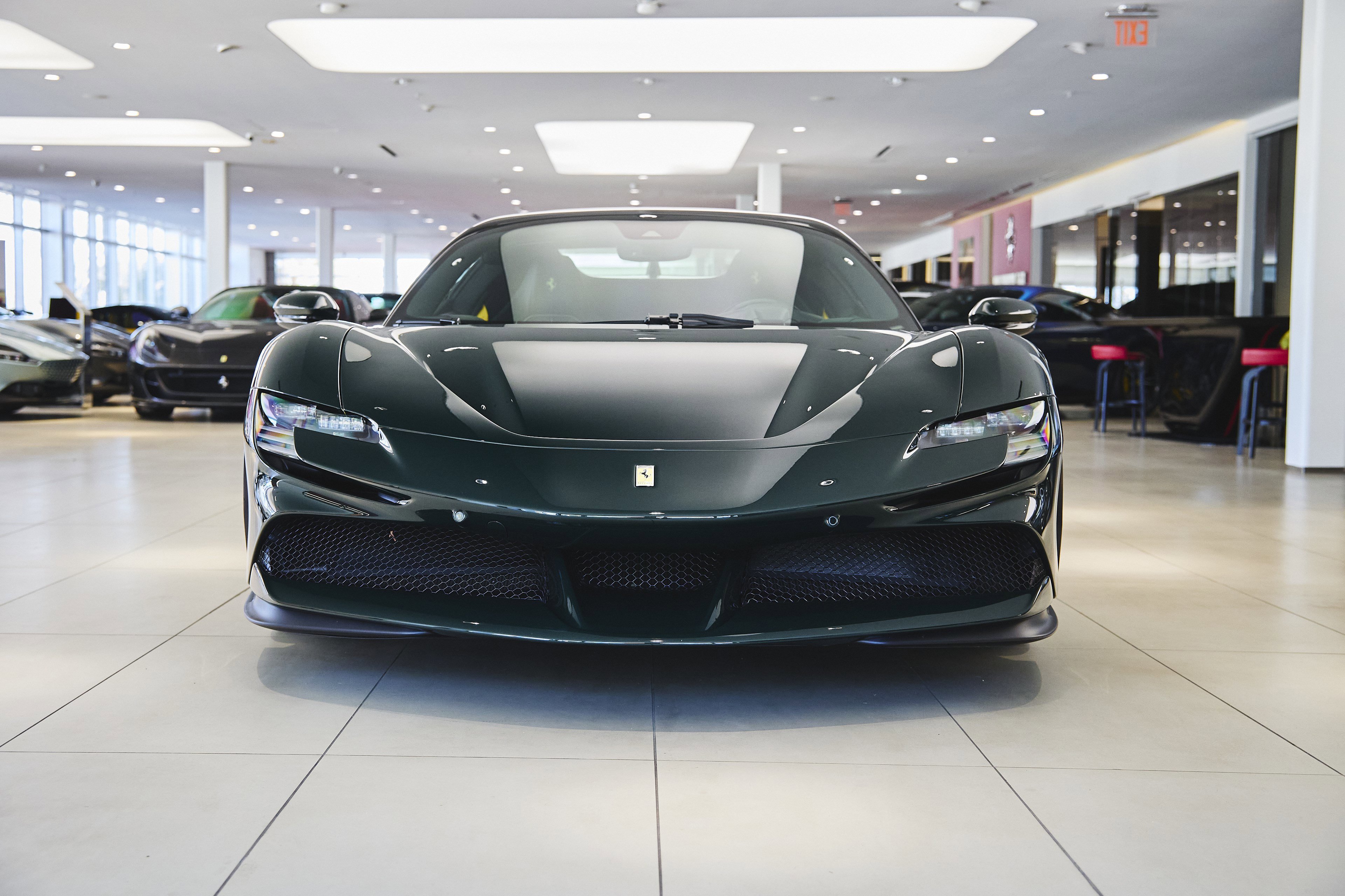 Used 2024 Ferrari SF90 Spider image 16