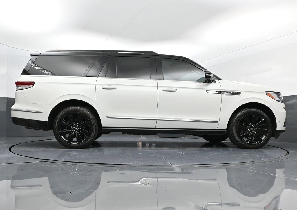 Used 2024 Lincoln Navigator L Black Label image 35