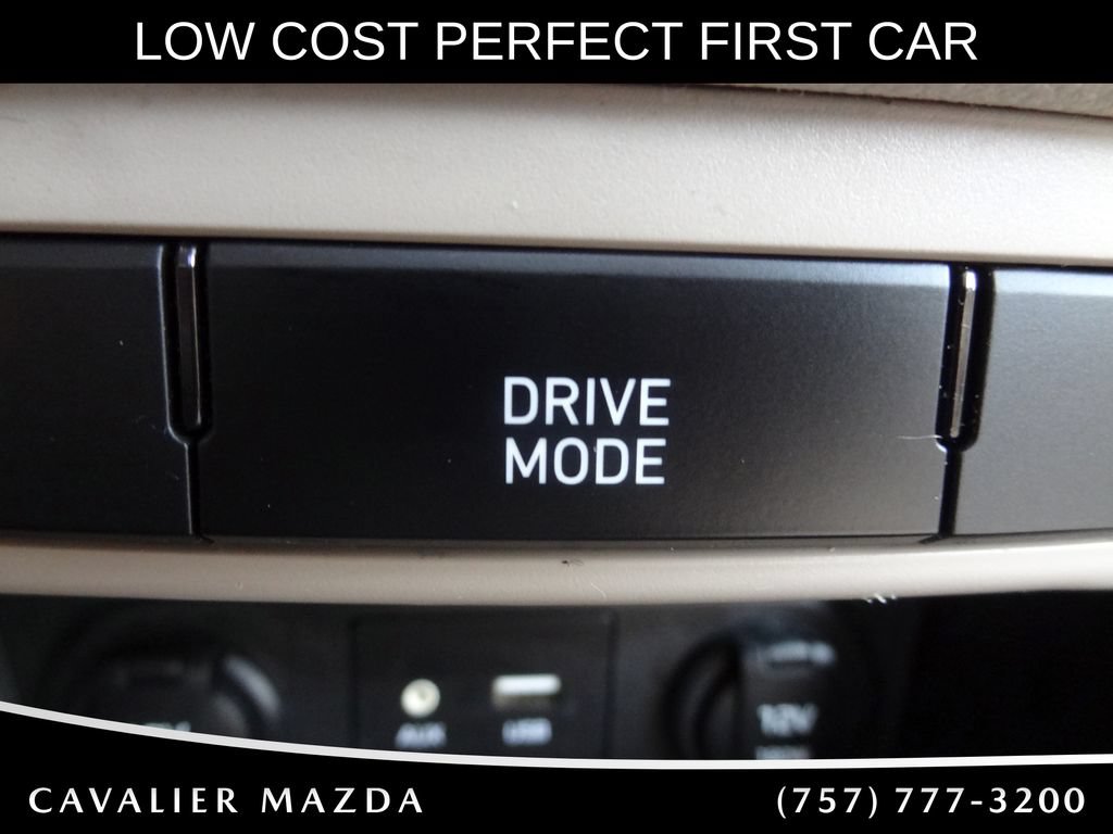 Used 2022 Hyundai Accent Limited FWD image 30