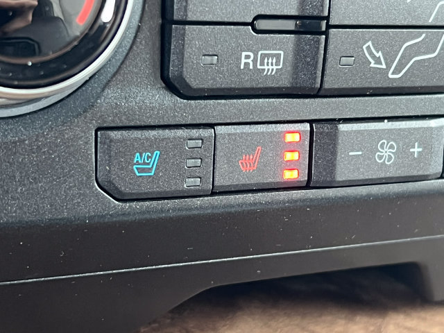 Certified 2019 Ford F350 Limited AWD/4WD image 30