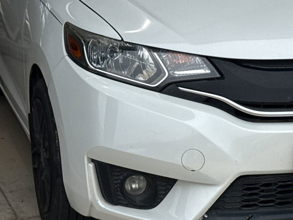 Used 2017 Honda Fit EX-L image 4