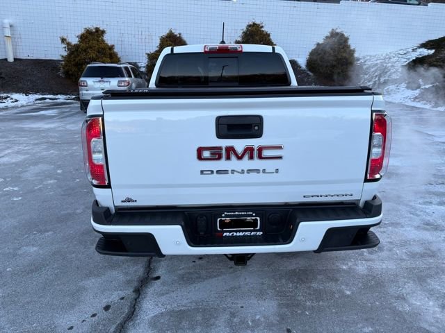 Used 2021 GMC Canyon Denali image 4
