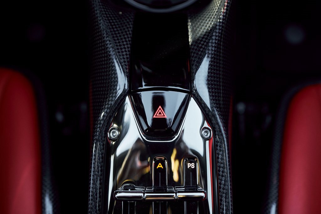 Used 2022 Ferrari SF90 Stradale image 69