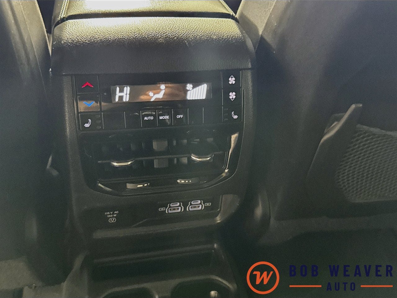 Used 2023 Jeep Grand Cherokee L Limited AWD/4WD image 31