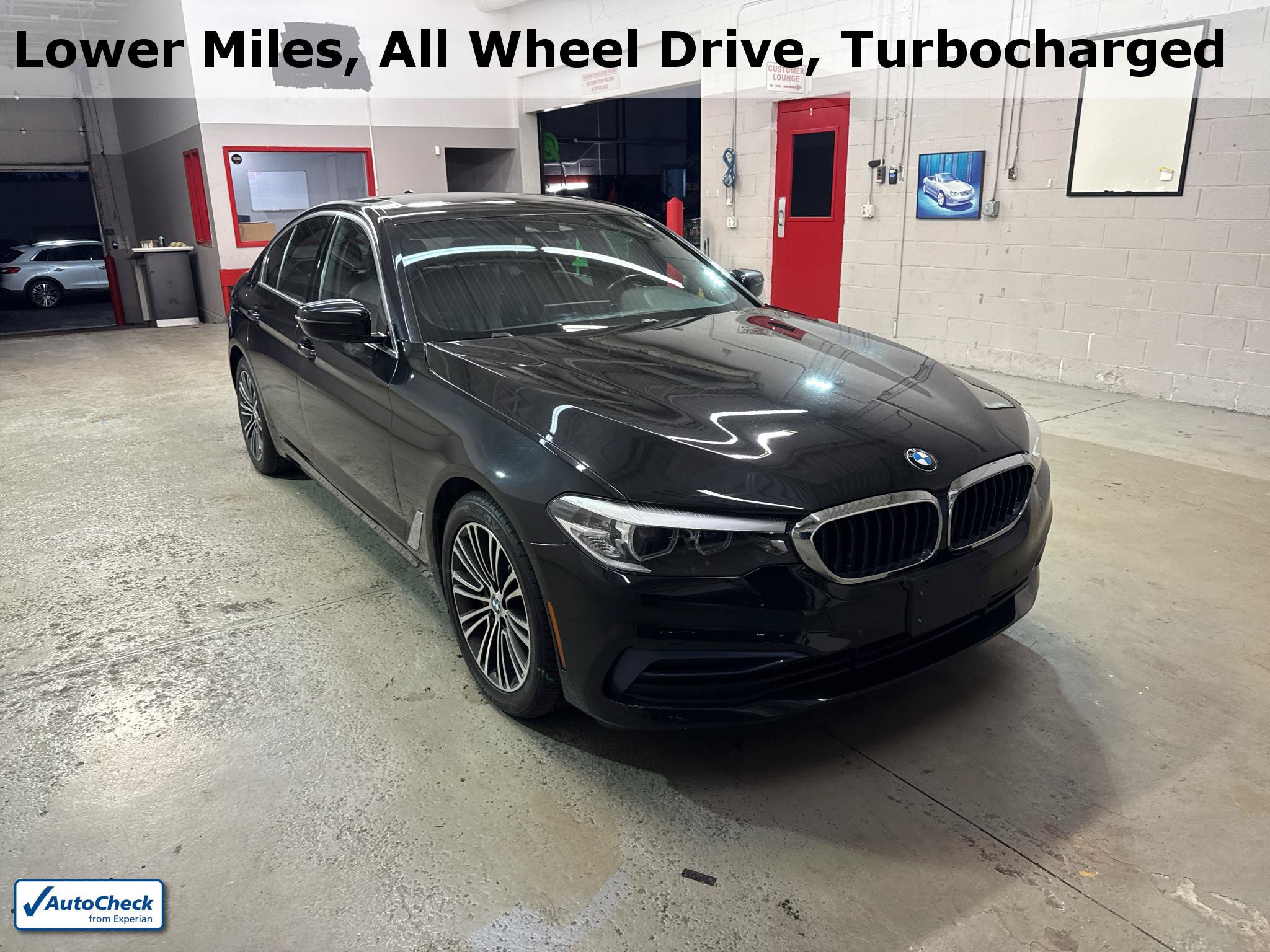 Used 2019 BMW 530i xDrive w/ Convenience Package AWD/4WD image 1