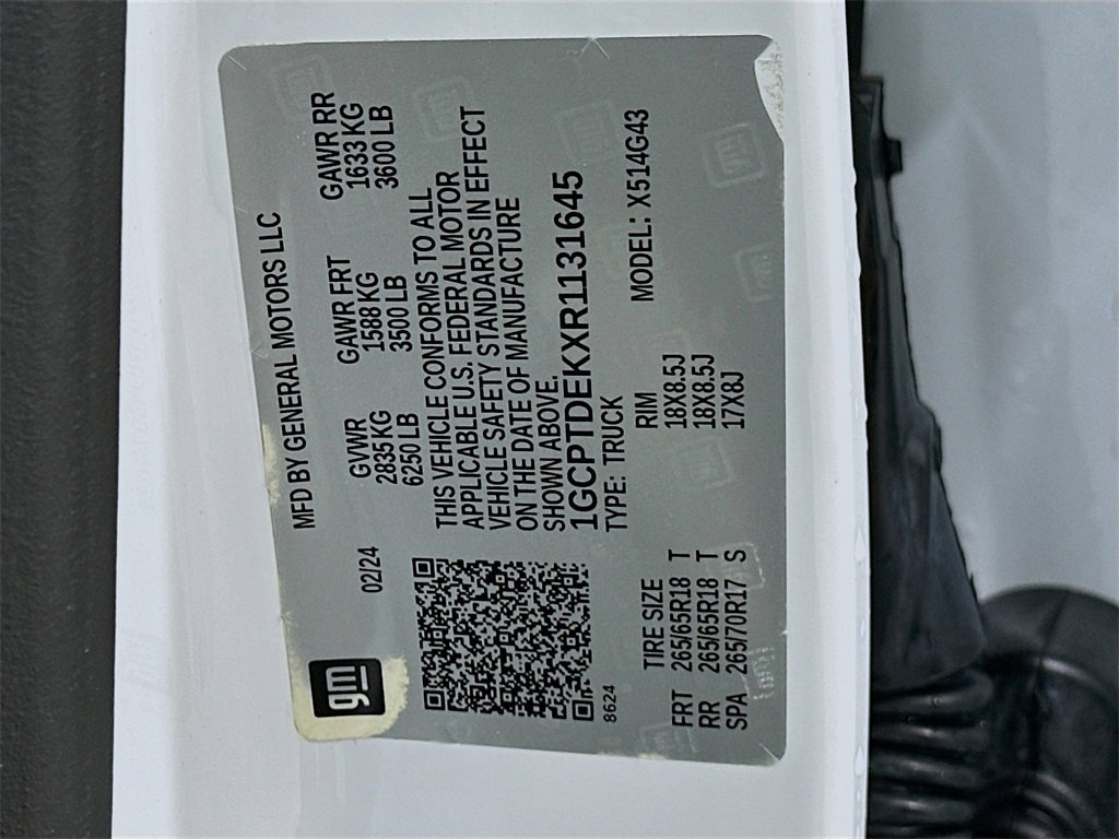 Used 2024 Chevrolet Colorado Z71 w/ Z71 Convenience Package 2 image 34