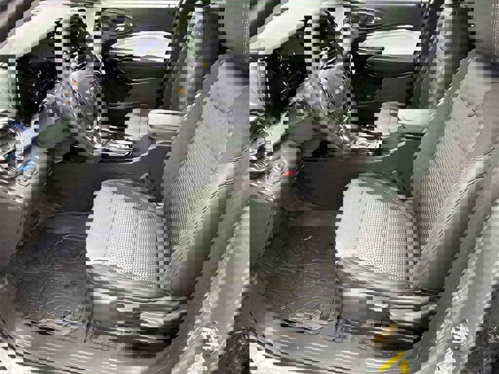 New 2026 Chevrolet Trax LT w/ Driver Confidence Package image 10