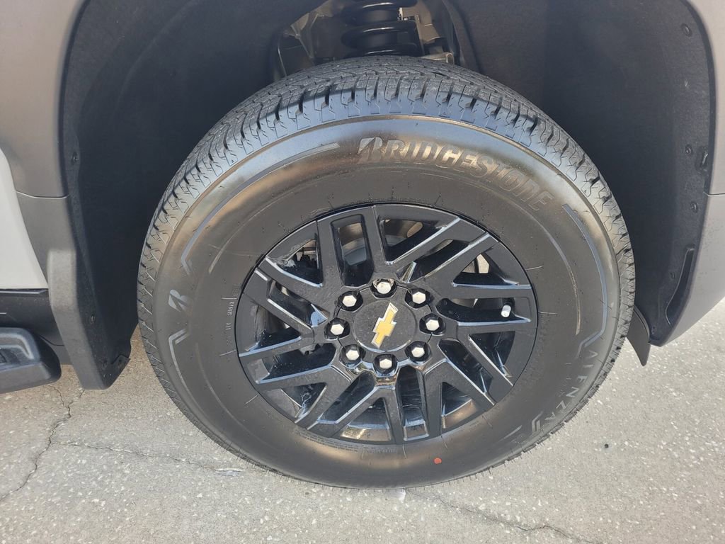 New 2026 Chevrolet Silverado EV LT w/ Plus Package image 14