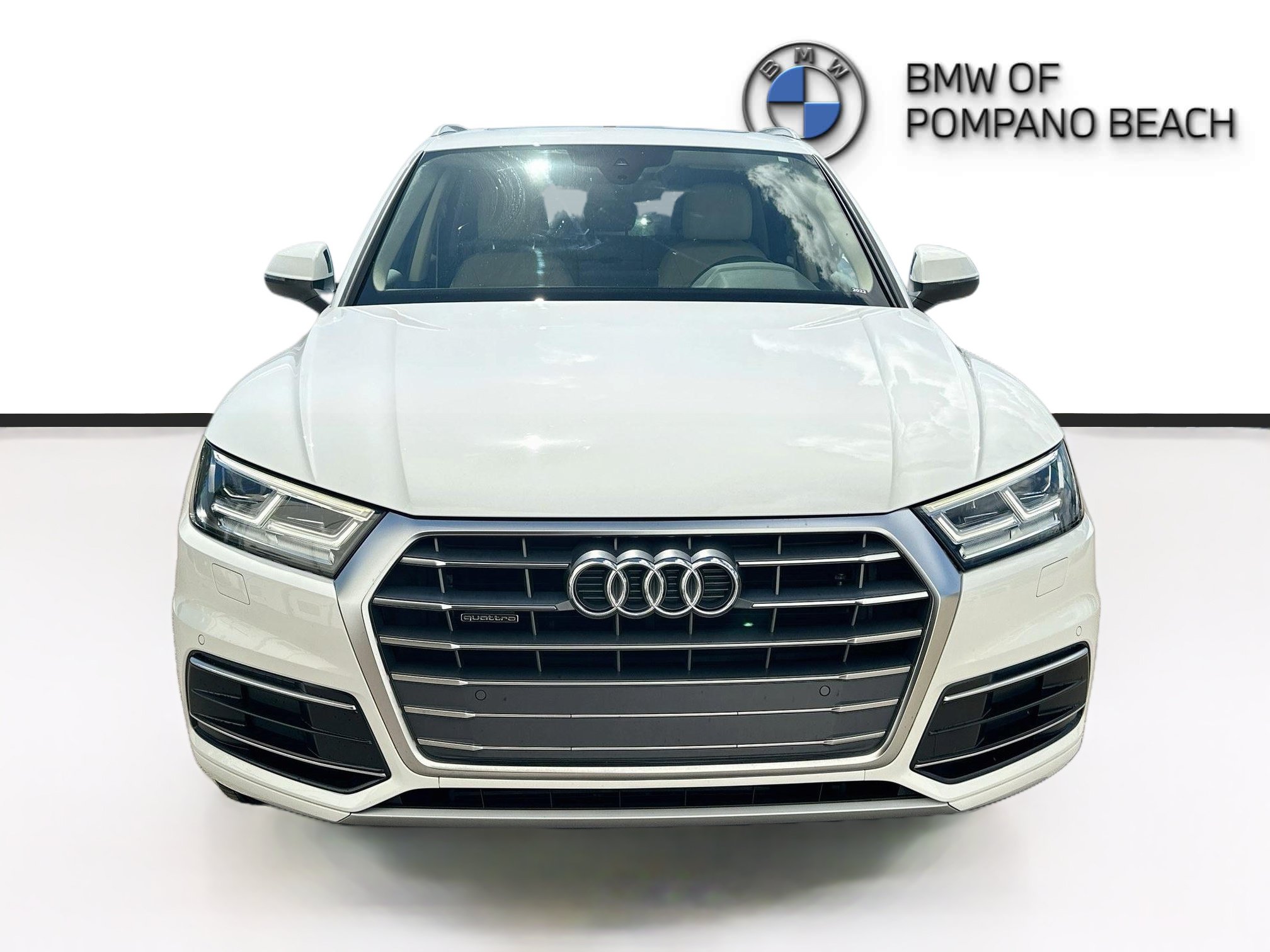 Used 2018 Audi Q5 2.0T Premium Plus w/ Premium Plus Package AWD/4WD image 2