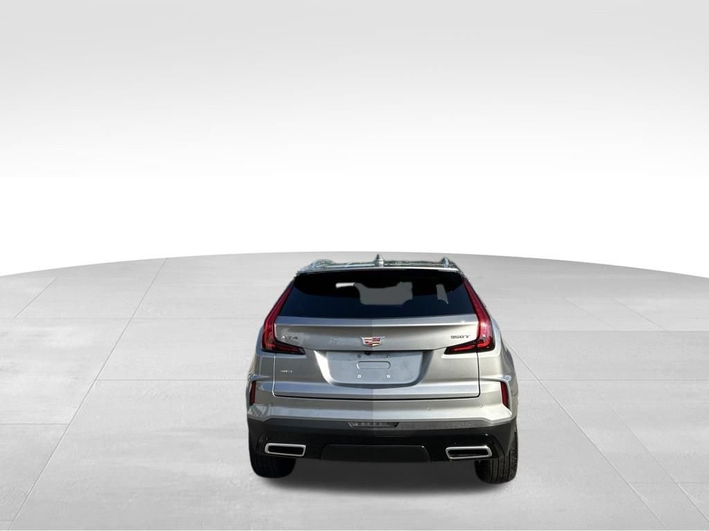 Used 2025 Cadillac XT4 Premium Luxury AWD/4WD image 4