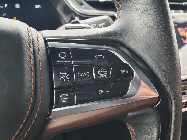 Used 2024 Jeep Grand Cherokee Summit w/ High Altitude Package image 28