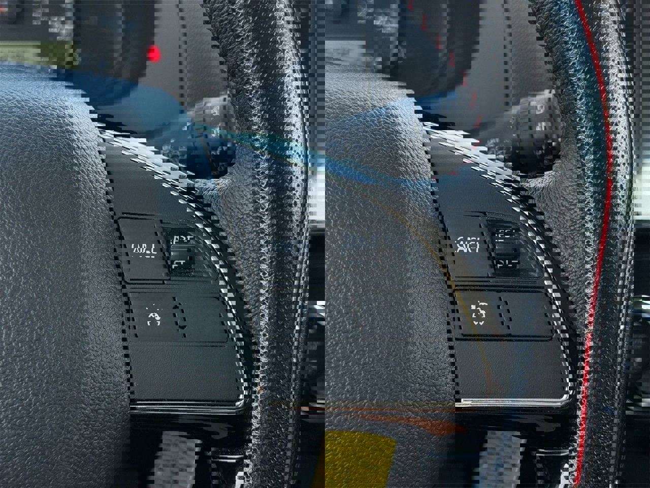 Used 2024 Mitsubishi Mirage Black Edition image 13