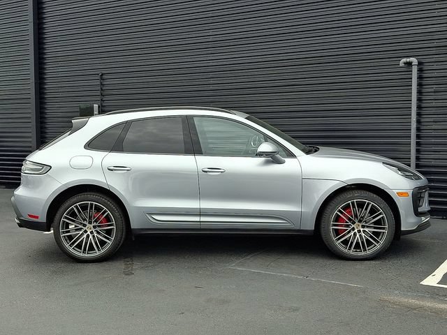 Certified 2026 Porsche Macan S AWD/4WD image 8