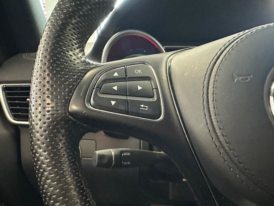Used 2017 Mercedes-Benz GLS 450 4MATIC image 44