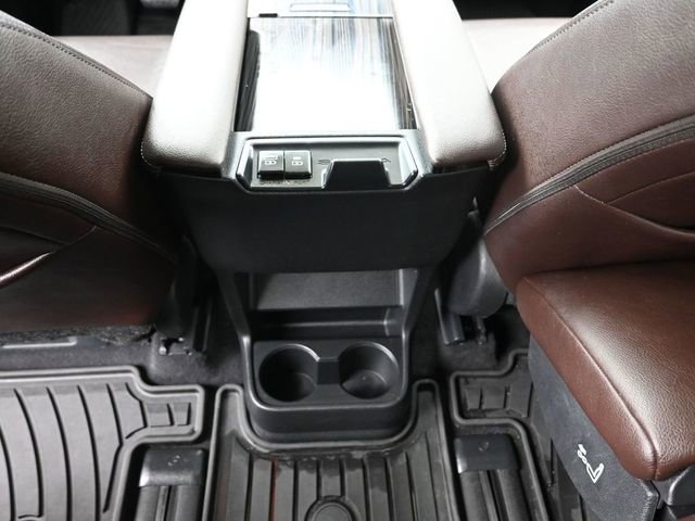 Certified 2023 Toyota Sienna Platinum image 28