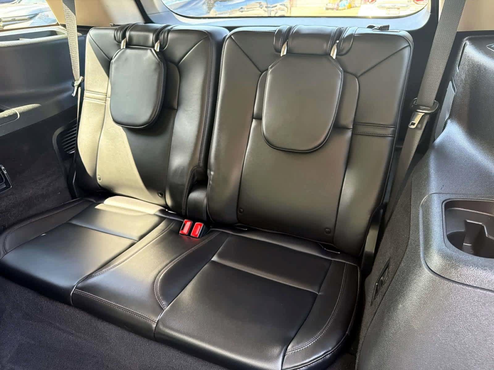 Used 2022 Lincoln Aviator AWD w/ Premium Package image 5