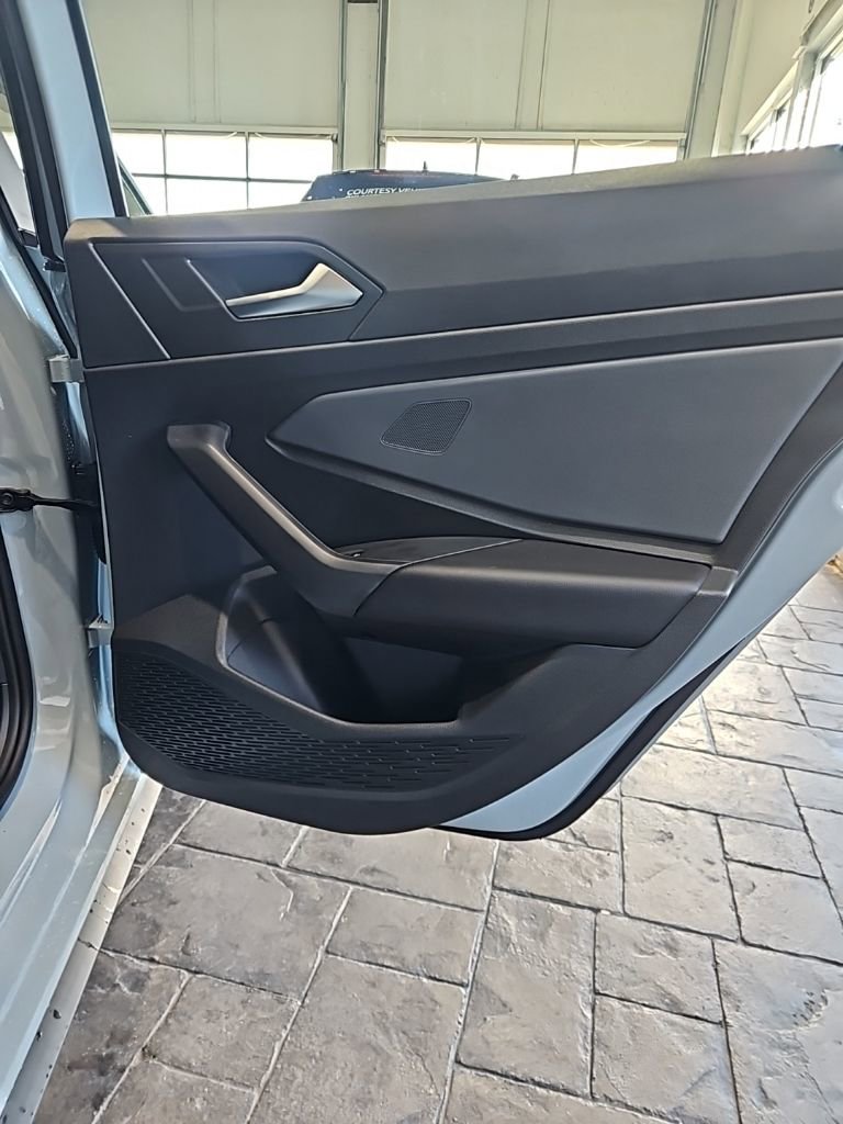 New 2026 Volkswagen Jetta GLI Autobahn FWD image 15