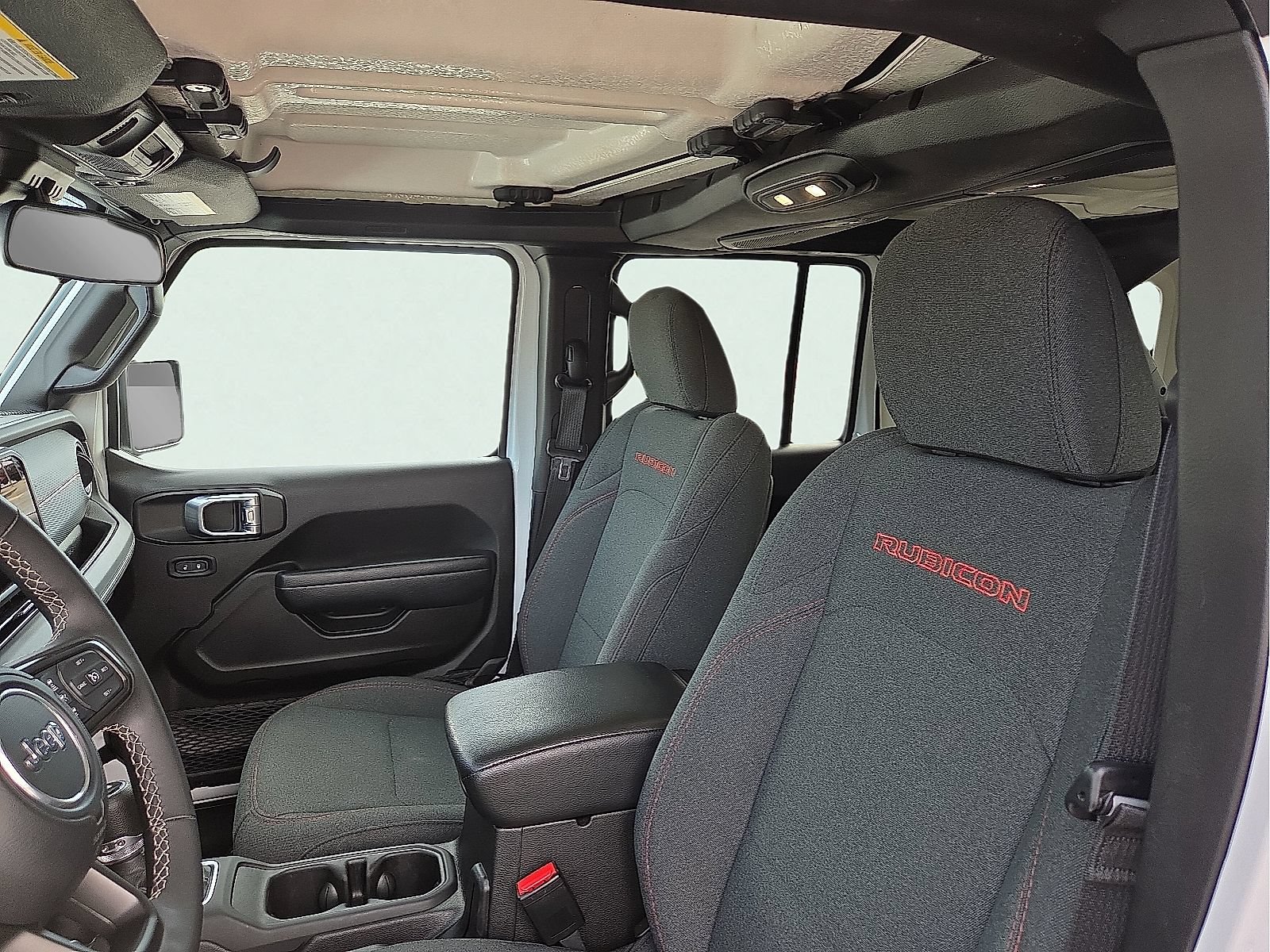 Used 2025 Jeep Wrangler Unlimited Rubicon AWD/4WD image 13