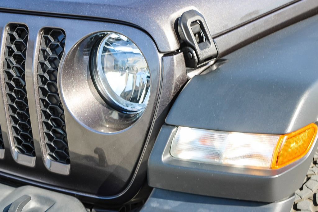 Used 2020 Jeep Gladiator Sport w/ Quick Order Package 24S AWD/4WD image 5