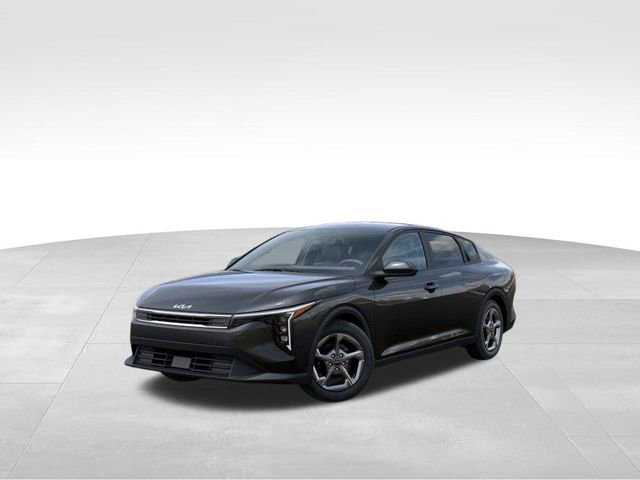 New 2026 Kia K4 LXS