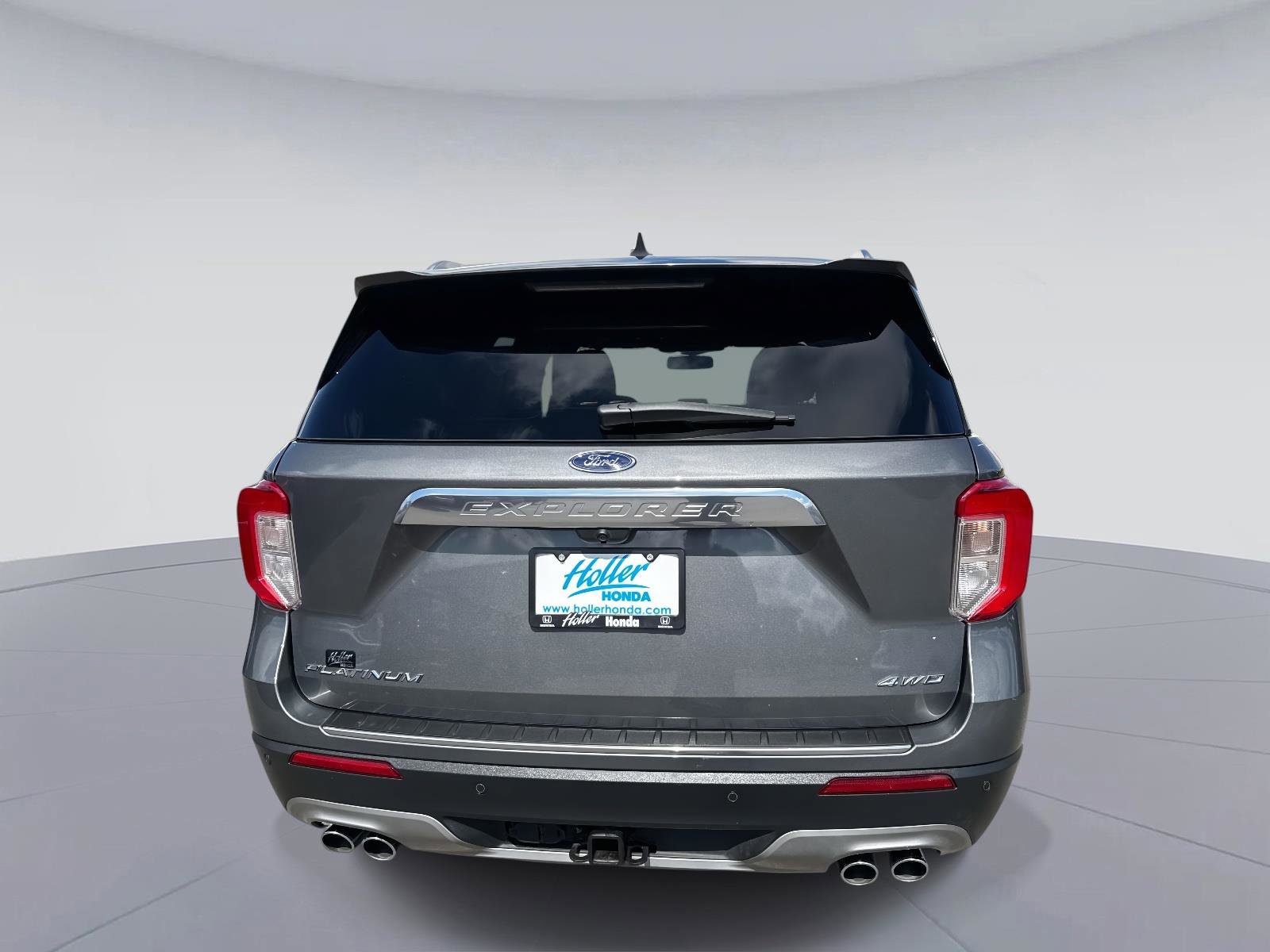 Used 2023 Ford Explorer Platinum w/ Technology Package image 5