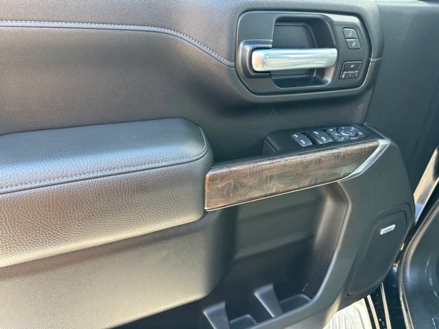 Used 2020 GMC Sierra 2500 Denali w/ Denali Ultimate Package AWD/4WD image 17