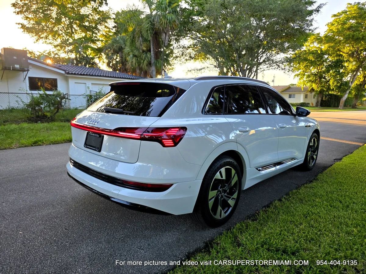 Used 2021 Audi e-tron Premium w/ Convenience Plus Package image 20