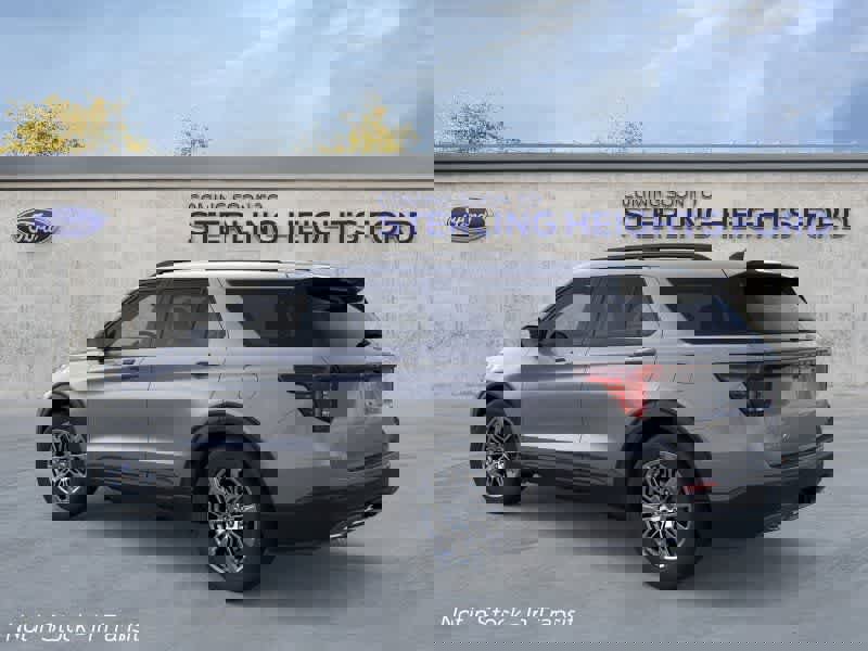New 2026 Ford Explorer Active w/ Active Comfort Package image 4