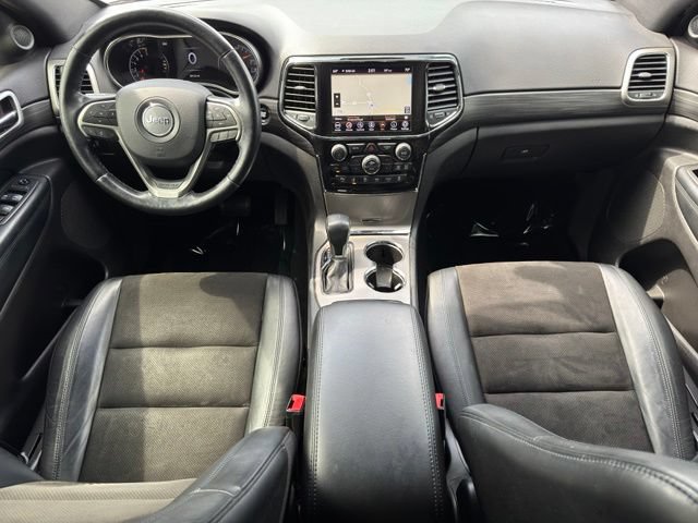 Used 2021 Jeep Grand Cherokee Laredo X AWD/4WD image 11
