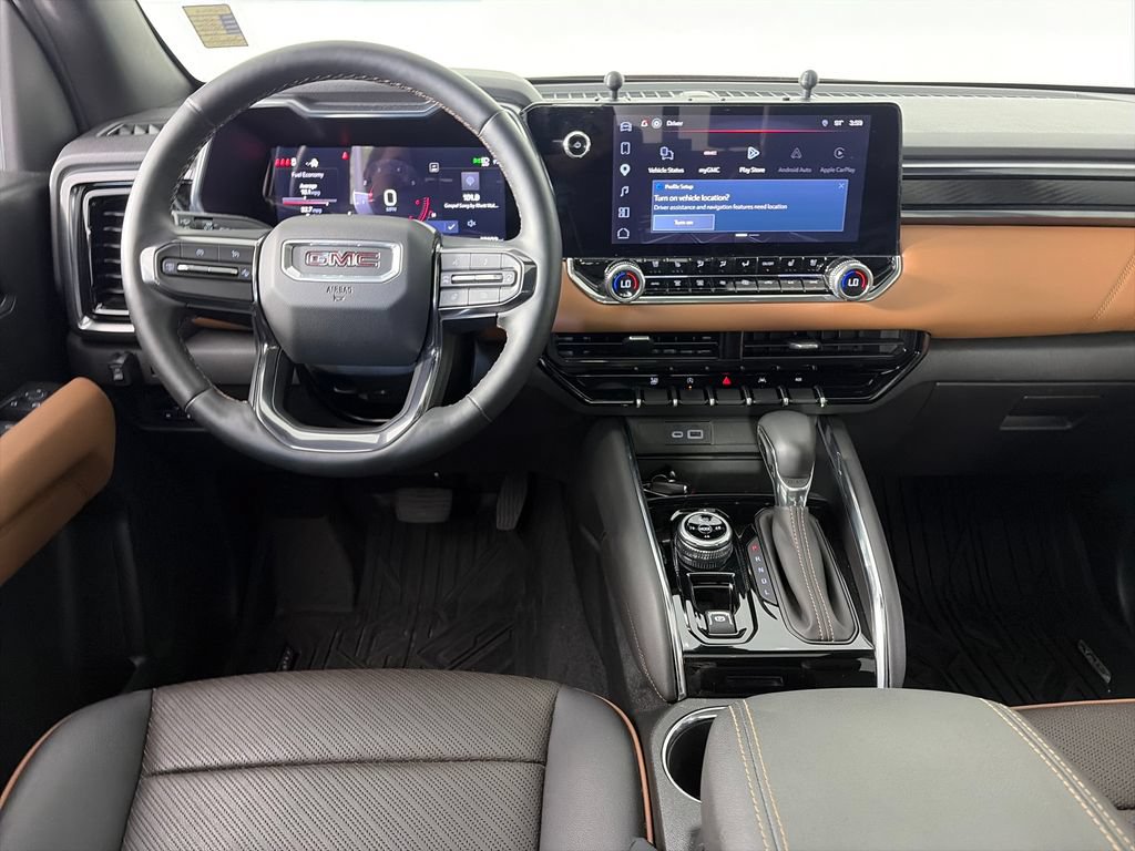 Used 2025 GMC Canyon AT4 w/ Technology Plus Package AWD/4WD image 14