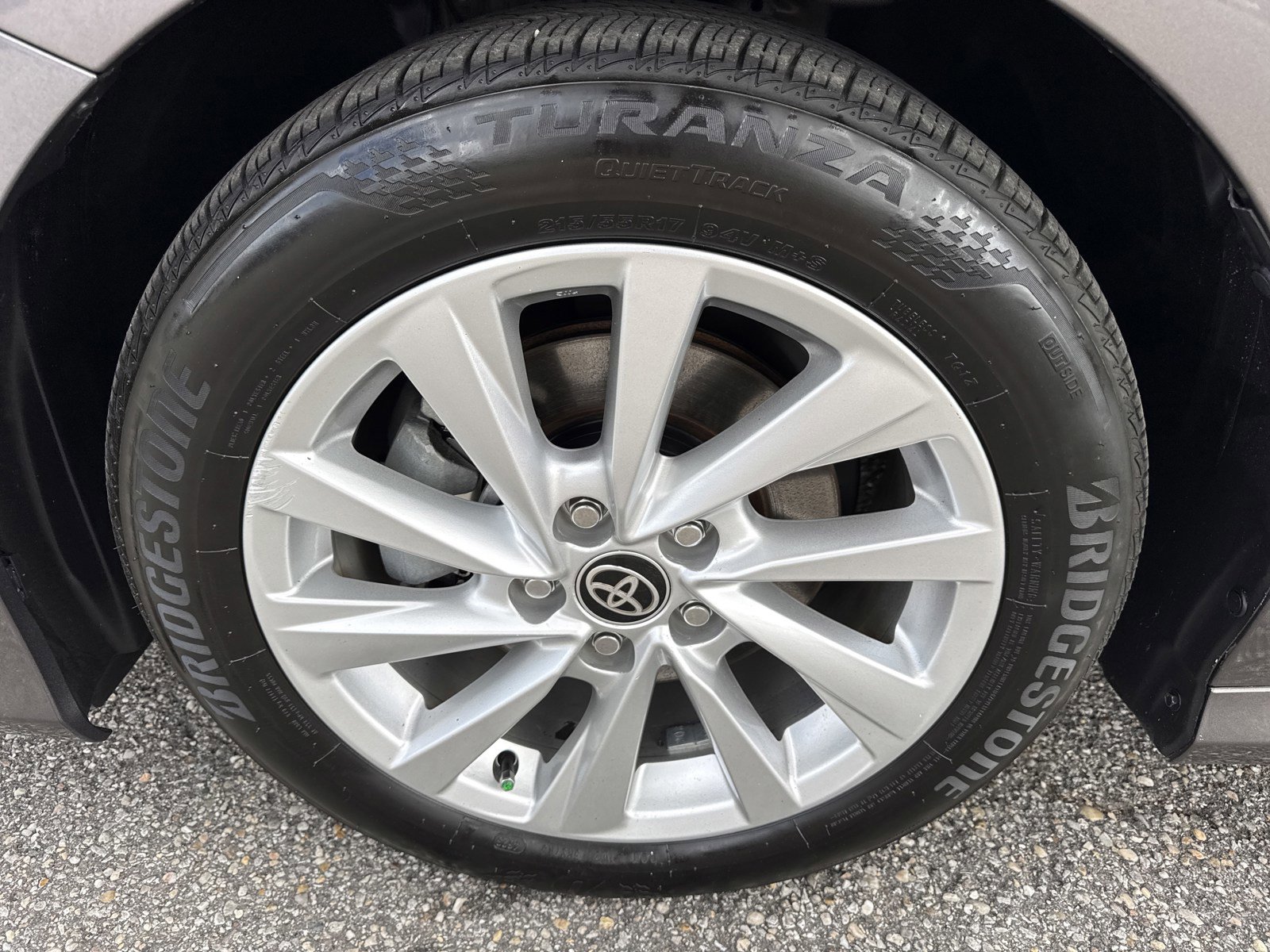 Used 2023 Toyota Camry LE FWD image 10